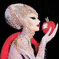 sashavelour03